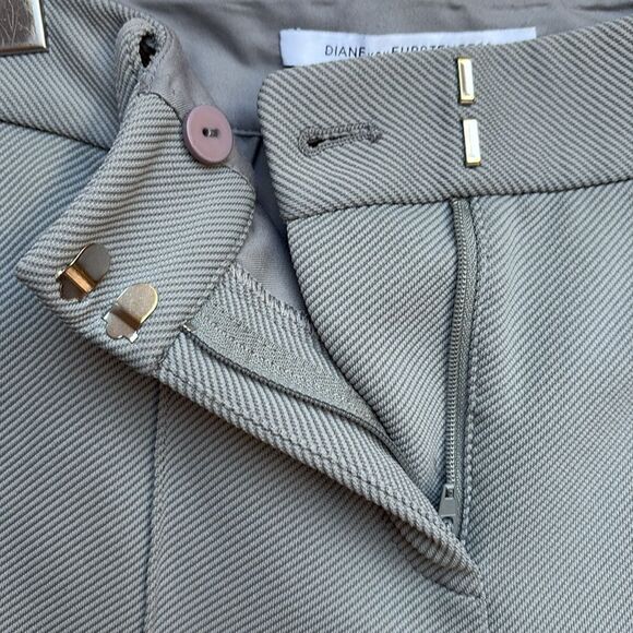 DVF Quality Grey Cropped Pants​ - Picture 7 of 16